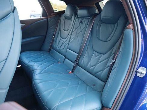 Used 2023 BMW XM AWD/4WD image 22
