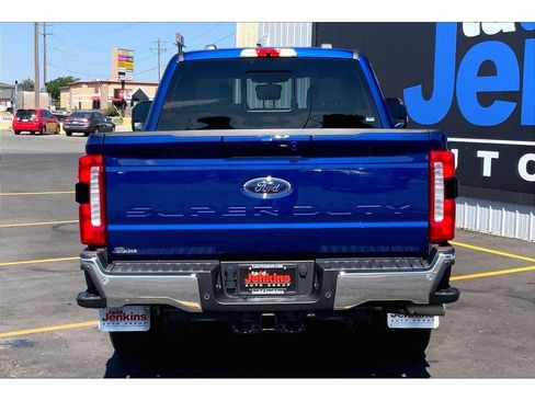 New 2026 Ford F250 XLT w/ XLT Premium Package AWD/4WD image 4