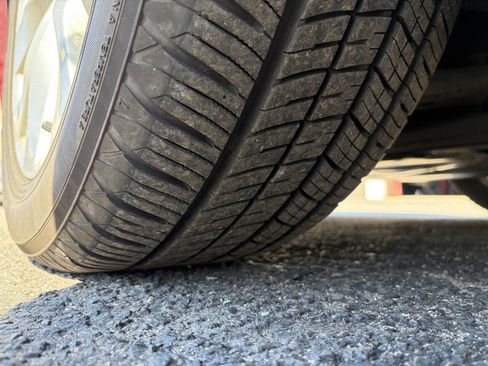 Used 2016 Subaru Legacy 2.5i Premium w/ Moonroof Package image 16