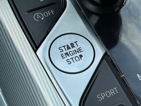 Used 2021 BMW 330i Sedan RWD image 32