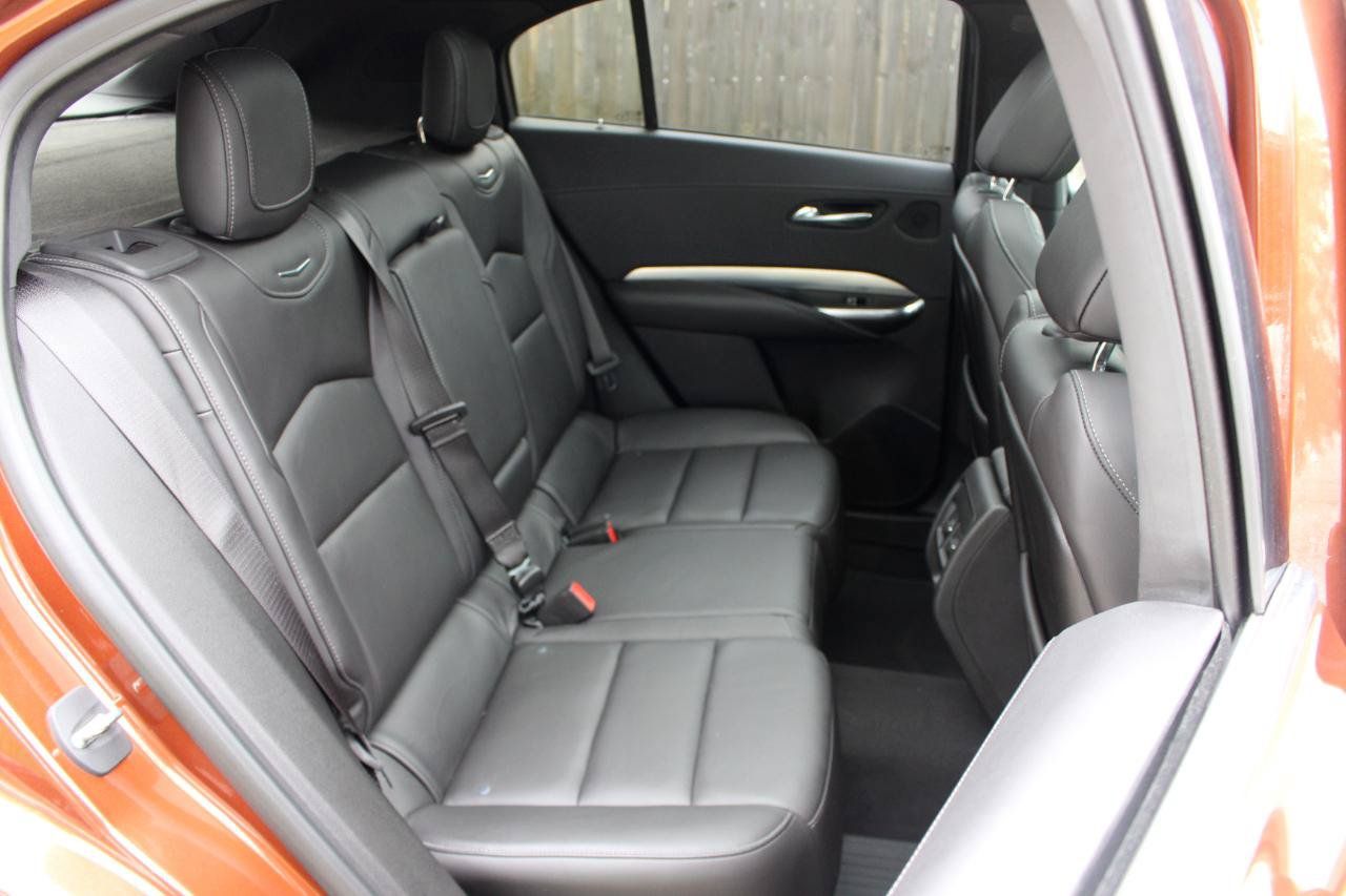 Used 2019 Cadillac XT4 Premium Luxury w/ Cold Weather Package AWD/4WD image 35