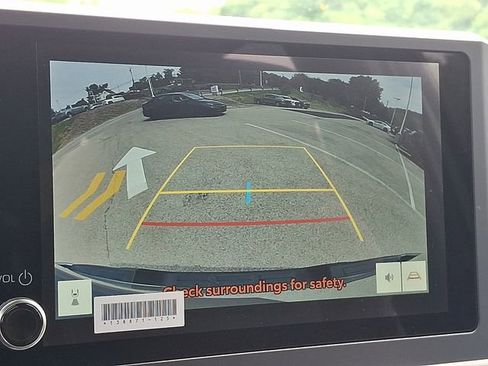 New 2025 Toyota Tacoma TRD Sport image 15