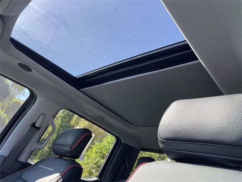 New 2025 Ford F250 Lariat w/ Lariat Ultimate Package image 7