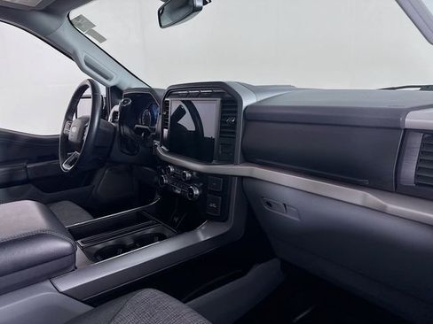 Certified 2022 Ford F150 XLT w/ Equipment Group 302A High image 30