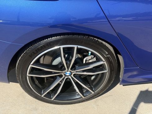 Used 2021 BMW 330i Sedan w/ M Sport Package RWD image 14