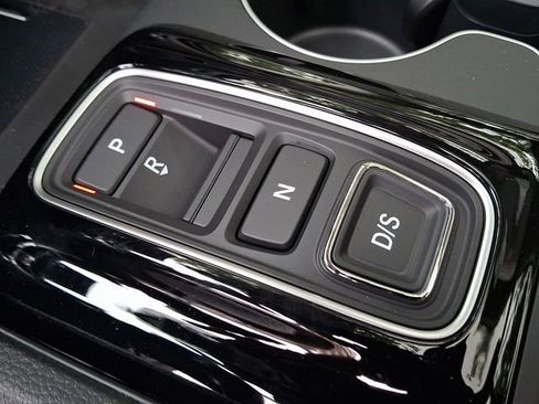New 2026 Honda Pilot Touring image 11