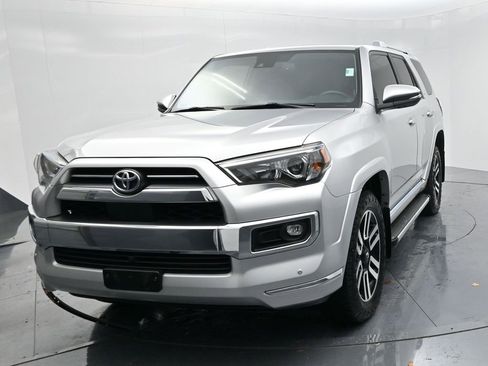 Used 2022 Toyota 4Runner Limited image 3