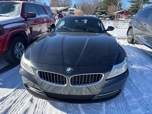 Used 2016 BMW Z4 sDrive28i image 2