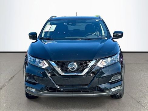 Certified 2022 Nissan Rogue Sport SV w/ Technology Package FWD image 2