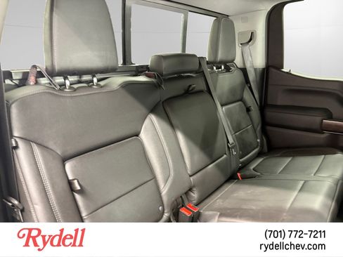 Used 2019 GMC Sierra 1500 SLT w/ SLT Premium Plus Package AWD/4WD image 17