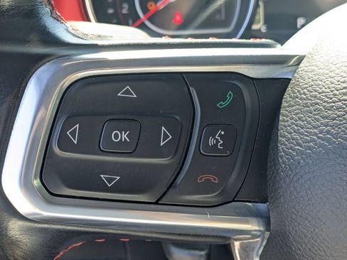 Used 2021 Jeep Gladiator Rubicon w/ Cold Weather Group AWD/4WD image 17