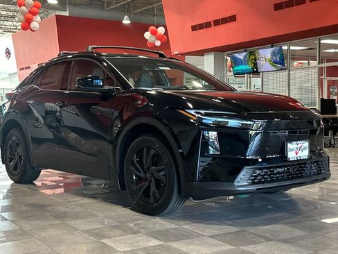 New 2026 Toyota C-HR AWD/4WD image 2