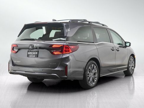 Used 2026 Honda Odyssey Touring image 5