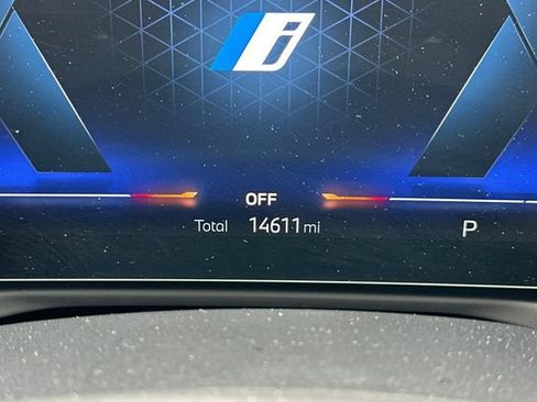 Used 2023 BMW i4 eDrive35 w/ Premium Package RWD image 28