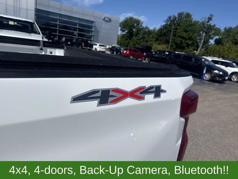Used 2023 Chevrolet Silverado 1500 LT AWD/4WD image 14