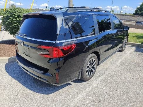 Used 2025 Honda Odyssey EX-L image 9