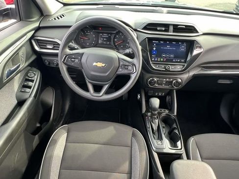 Certified 2023 Chevrolet TrailBlazer LT w/ Convenience Package image 14