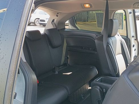 Used 2024 Honda Odyssey EX-L image 15