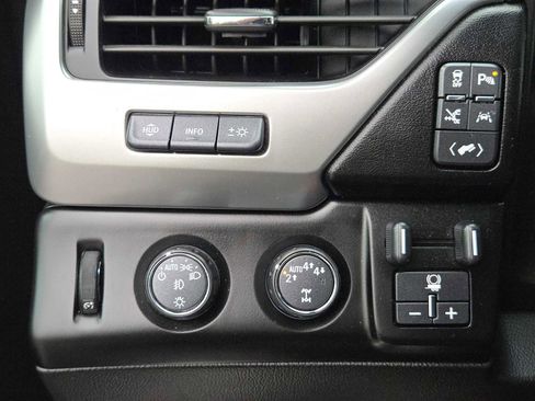 Used 2020 Chevrolet Tahoe Premier w/ Premier Plus Edition image 21