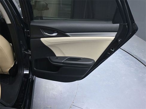 Used 2016 Honda Civic EX-L image 13