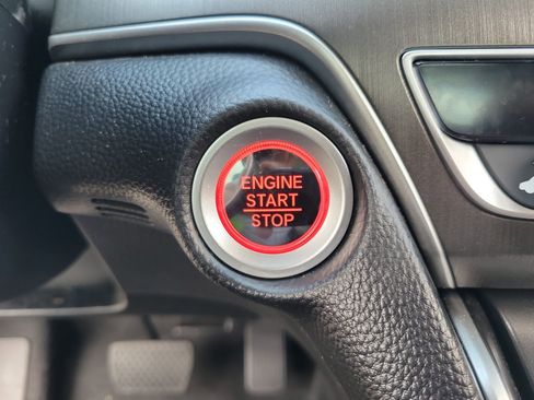 Used 2019 Honda Accord LX image 31