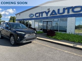 Used 2024 Toyota RAV4 Limited AWD/4WD video 1