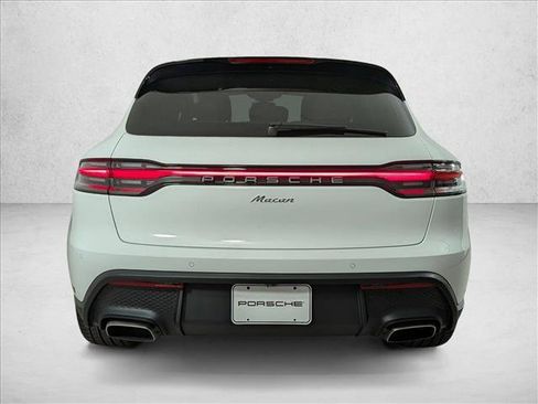 New 2026 Porsche Macan image 21