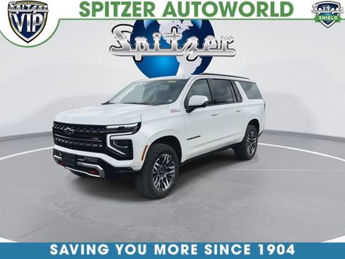 Used 2025 Chevrolet Suburban Z71 image 4