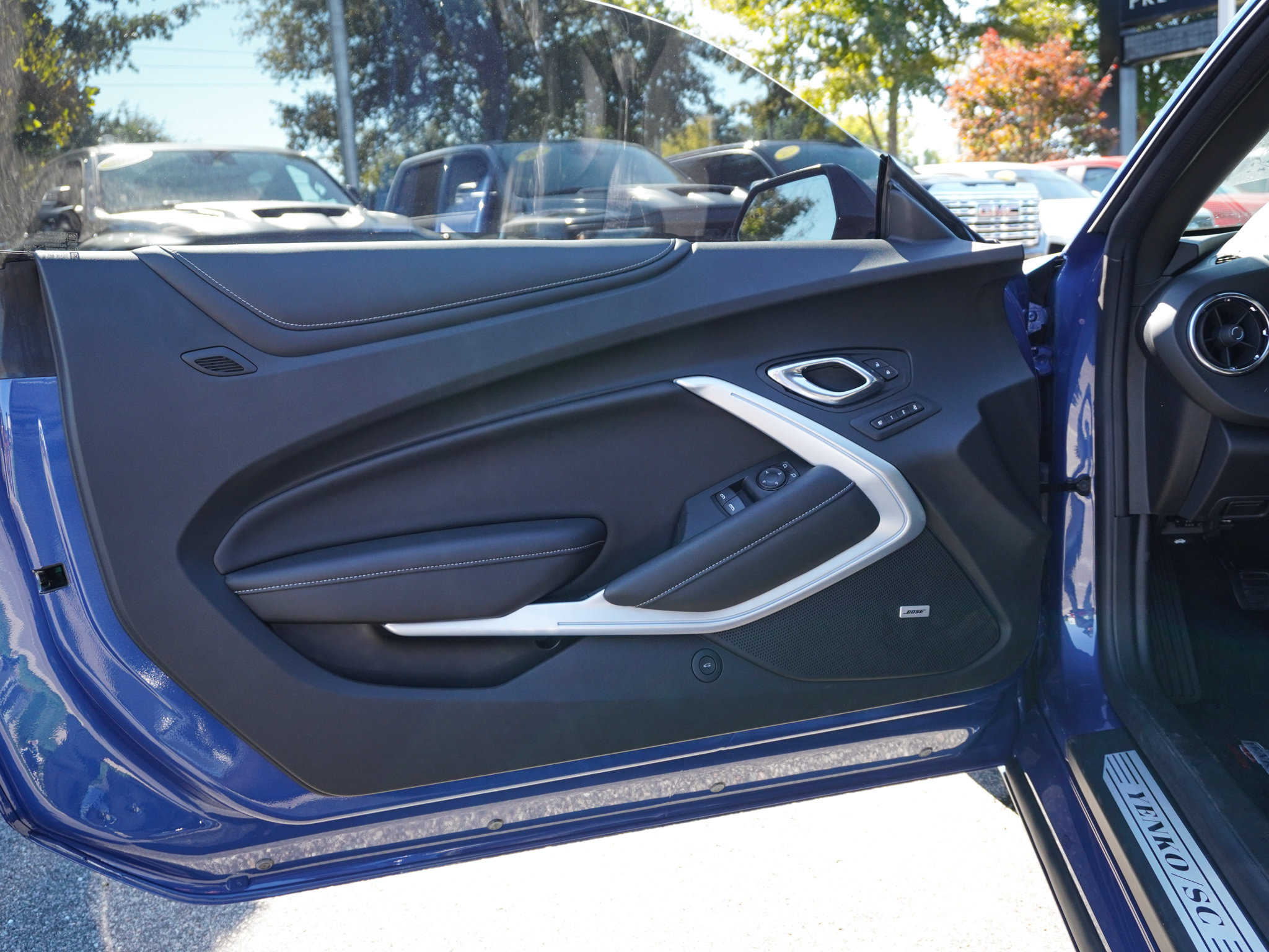 Used 2019 Chevrolet Camaro SS RWD image 15