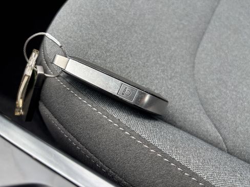 Used 2025 Kia K4 FWD image 19