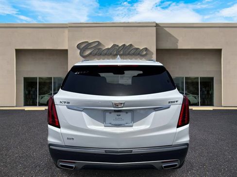 New 2026 Cadillac XT5 Premium Luxury w/ Driver Assist Package AWD/4WD image 4