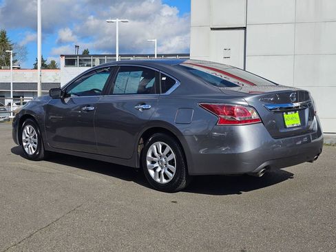Used 2015 Nissan Altima 2.5 S w/ Power Driver Seat Package image 5