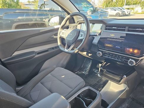 New 2027 Chevrolet Bolt LT w/ Comfort Package FWD image 10