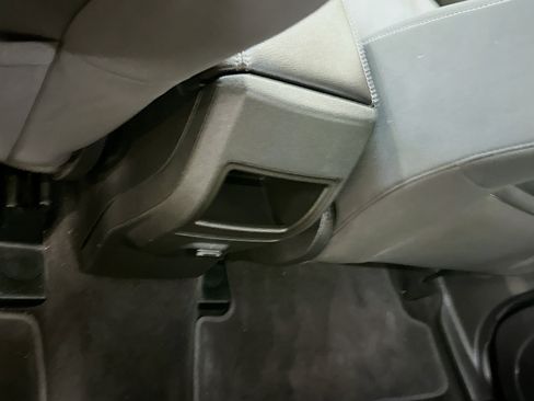 Used 2018 Ford Escape S image 27