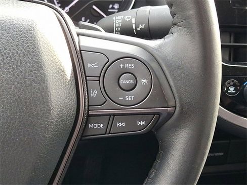 Used 2023 Toyota Camry SE image 21