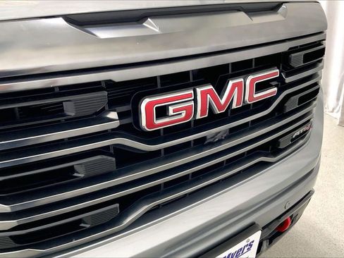 Used 2024 GMC Sierra 1500 AT4 w/ Technology Package image 30