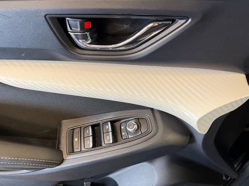 Used 2021 Subaru Ascent Premium w/ Convenience Package image 21