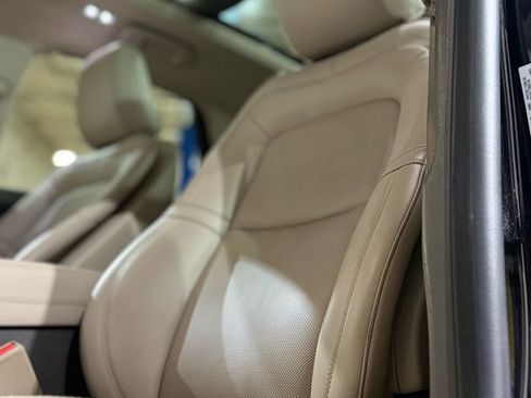 Used 2022 Lincoln Corsair Grand Touring image 38