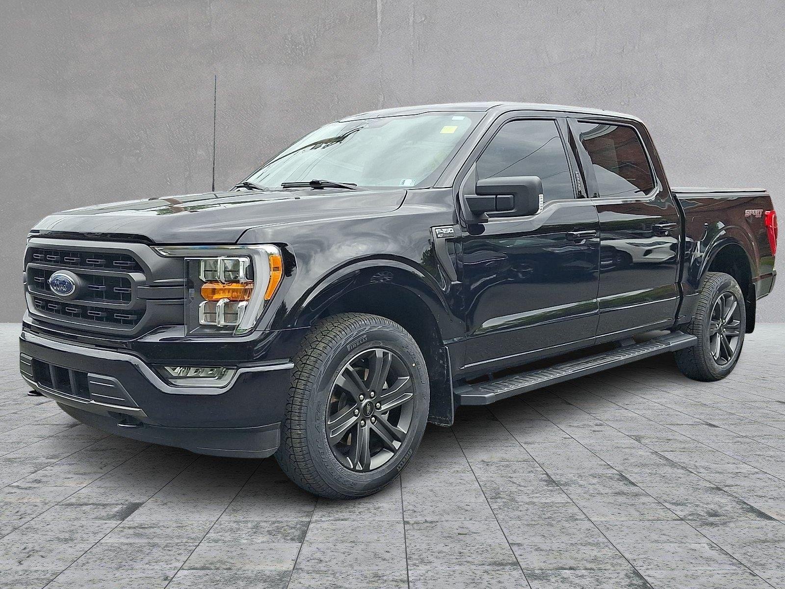 Used 2023 Ford F150 XLT w/ Equipment Group 302A High AWD/4WD image 3