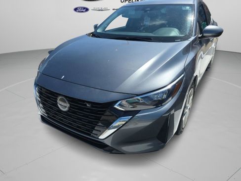Used 2024 Nissan Sentra S image 11