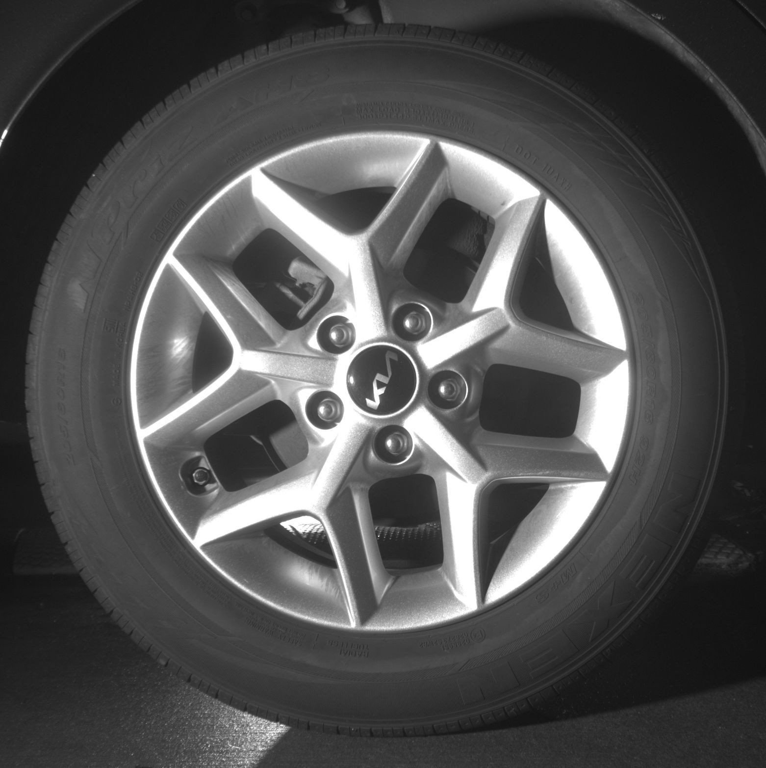 Used 2025 Kia Soul LX w/ LX Technology Package FWD image 18
