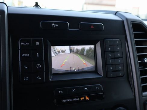 Used 2020 Ford F250 XL w/ Power Equipment Group image 27