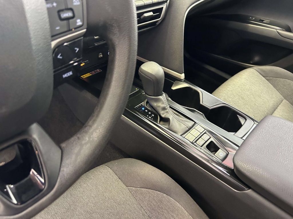 Certified 2025 Toyota Camry LE FWD image 20