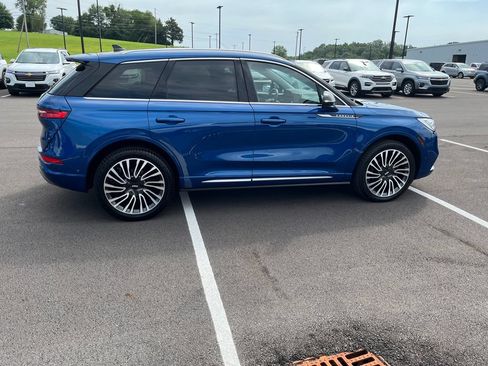Used 2021 Lincoln Corsair Reserve w/ Equipment Group 201A AWD/4WD image 6