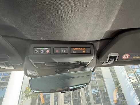 Used 2021 Chevrolet Corvette Stingray Preferred Conv w/ Z51 Performance Package image 19