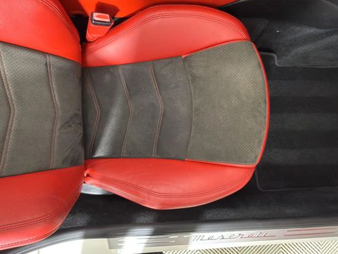 Used 2018 Maserati GranTurismo MC image 23