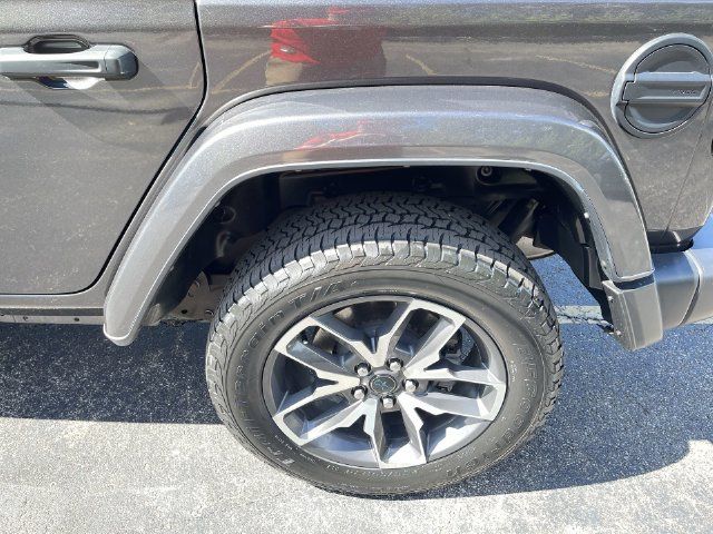 Used 2024 Jeep Wrangler Unlimited w/ Convenience Group AWD/4WD image 32