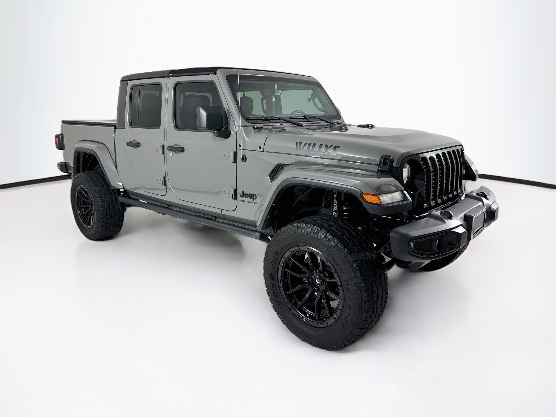 Used 2023 Jeep Gladiator Sport AWD/4WD image 1