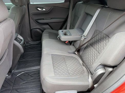 Used 2022 Chevrolet Blazer LT FWD image 23