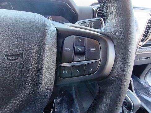 New 2025 Ford Ranger Lariat w/ Black Appearance Package AWD/4WD image 18